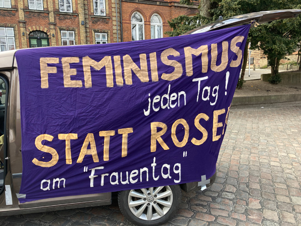 Eines der Transparente