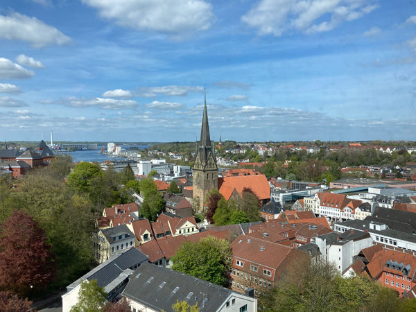 vom Rathaus fotografiert