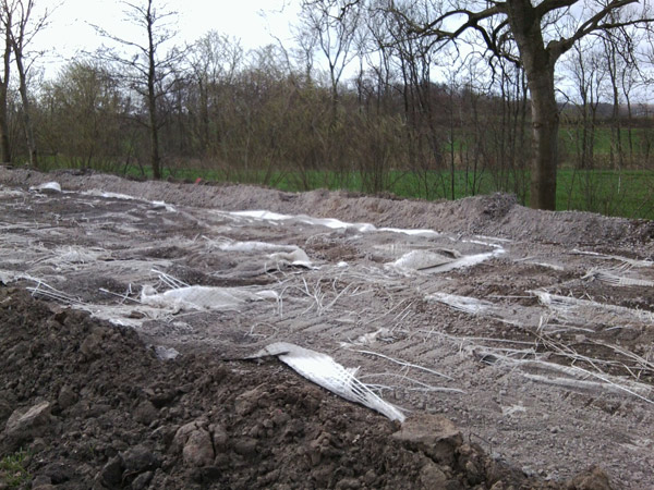 Die Folie (siehe weiter unten) wurde aufgerissen
